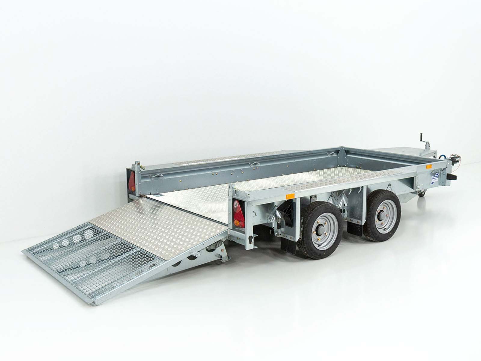 1-bauman-3.jpg Ifor Williams Baumaschinenanhänger GX125 157×366 3,5t | Rampe 1,2m | Aluboden-Neu – Bild 1