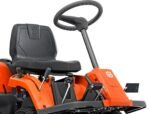 Husqvarna Frontmäher R 112C mit Mähdeck Combi 85 – Winterpaket mit Schneeschild, Gummileiste und Schneeketten – Modell 2025-Neu – Bild 4