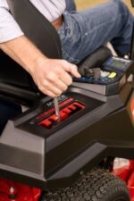 Toro Akku-Null-Wendekreis Mäher TimeCutter MyRIDE eMR 4275T – Modell 2025-Neu – Bild 7