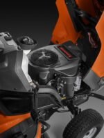 HUSQVARNA TC 242 T mit Schneeschild 120Plus & Gartentraktoren Anhänger 275-Neu – Bild 5