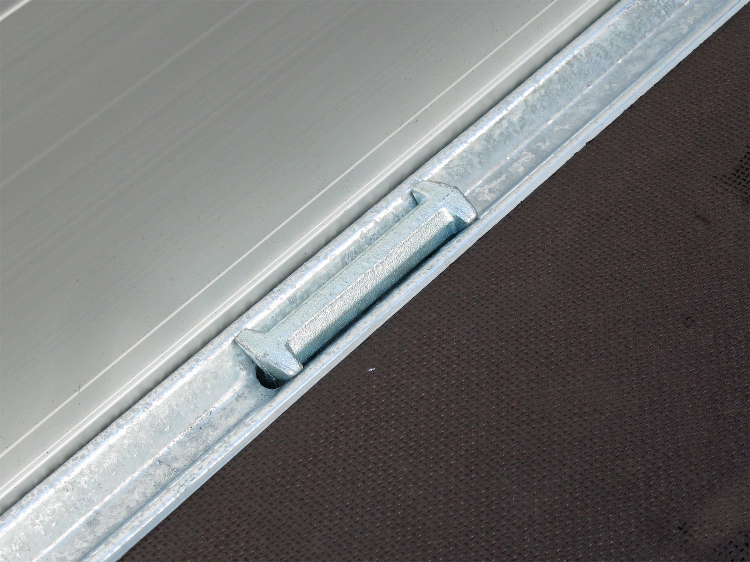 Hapert Azure H-2 – 2700 – 3350 x 1800 Niedriges Fahrwerk – Bild 5