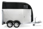 Humbaur Xanthos Aero 2700 Aerodynamischer Bug | EquiDrive® PLUS Fahrwerk
